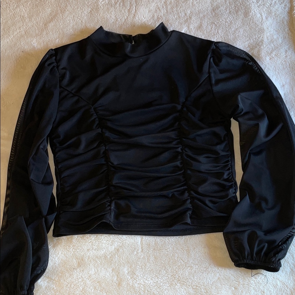Stella Luce Elegant Black Ruched Blouse